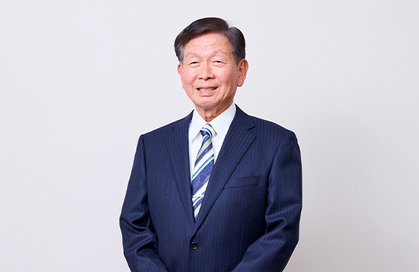 Shusaku Akita, President.